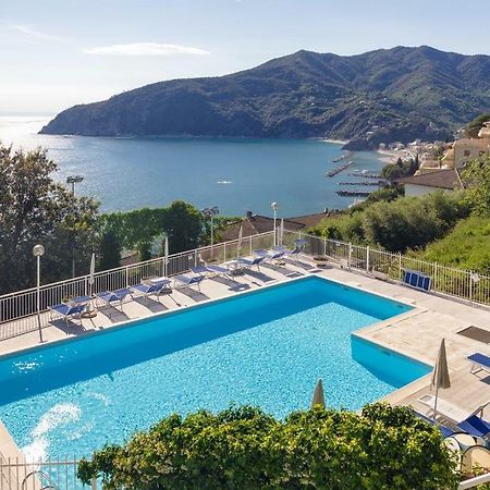 Appartamenti Enrica With Amazing View Moneglia Bagian luar foto