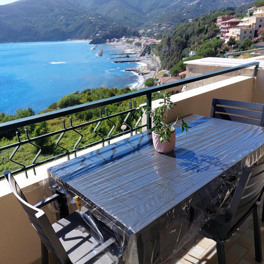 Appartamenti Enrica With Amazing View Moneglia Bagian luar foto