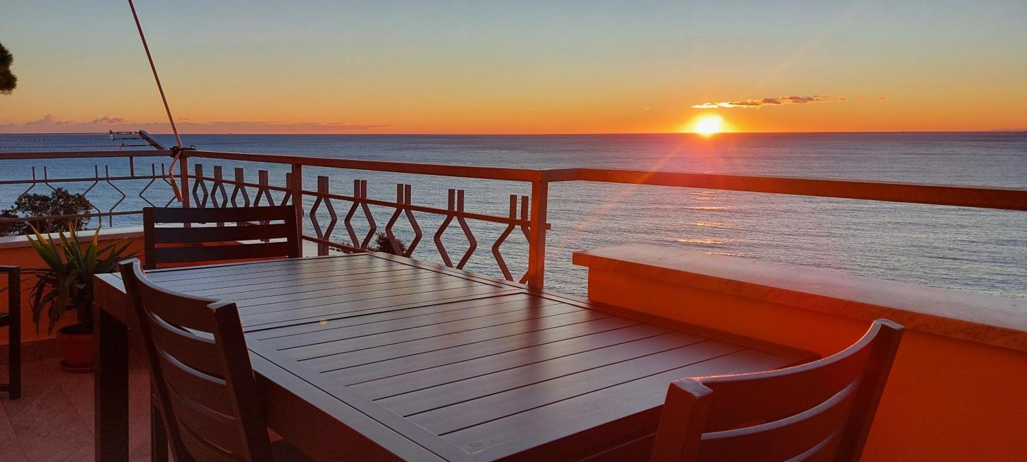 Appartamenti Enrica With Amazing View Moneglia Bagian luar foto