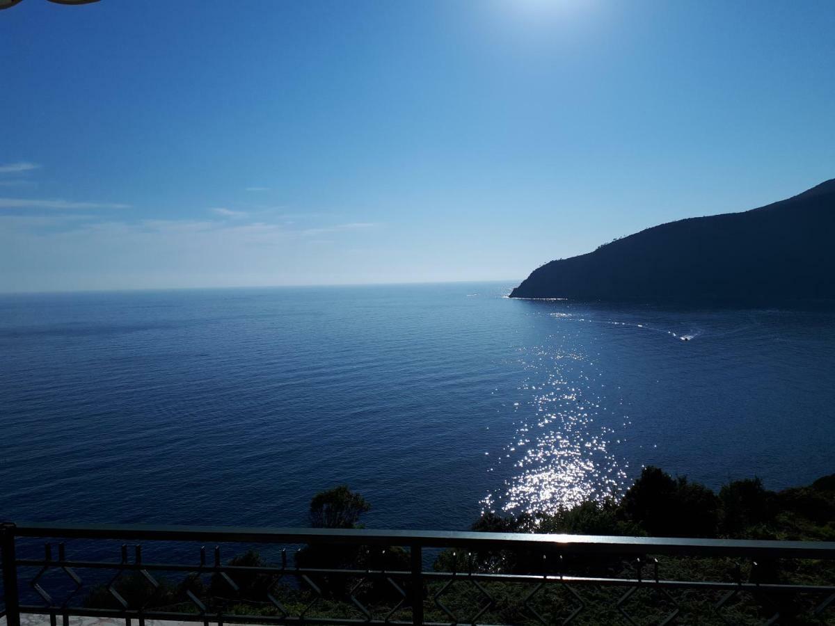 Appartamenti Enrica With Amazing View Moneglia Bagian luar foto