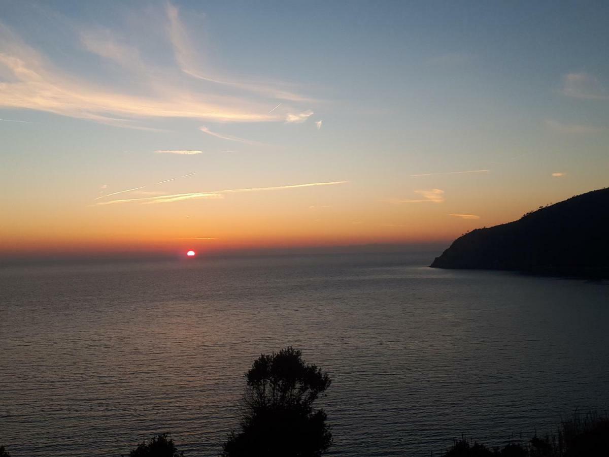 Appartamenti Enrica With Amazing View Moneglia Bagian luar foto