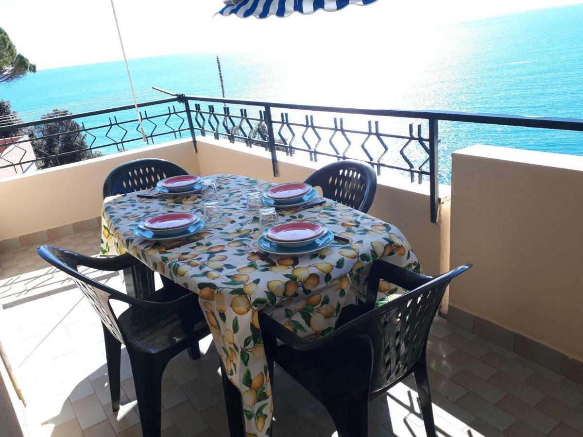Appartamenti Enrica With Amazing View Moneglia Bagian luar foto