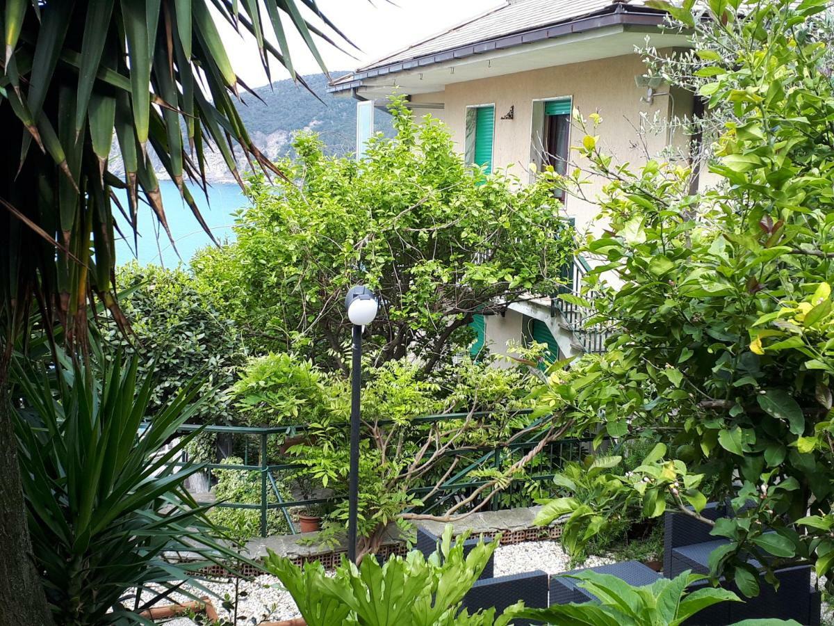 Appartamenti Enrica With Amazing View Moneglia Bagian luar foto