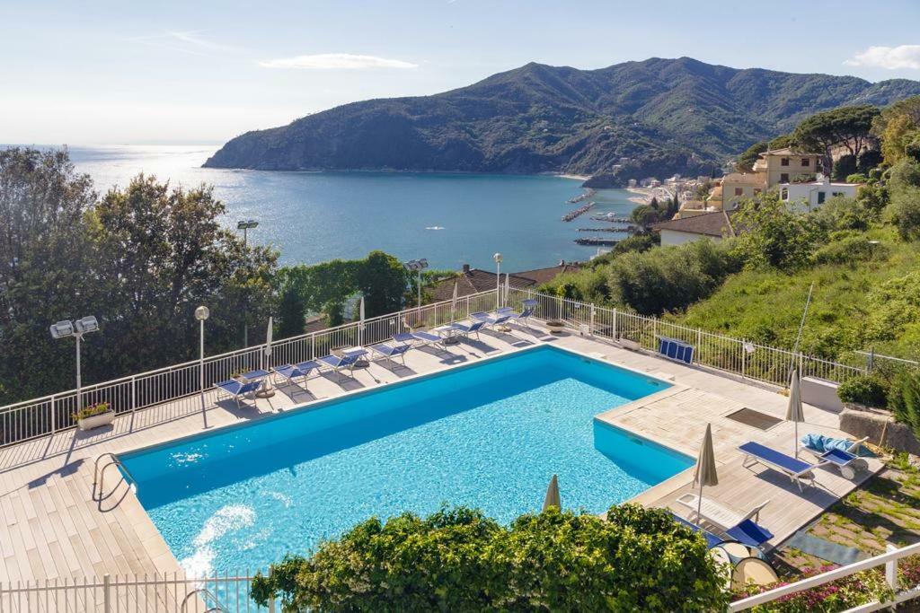 Appartamenti Enrica With Amazing View Moneglia Bagian luar foto